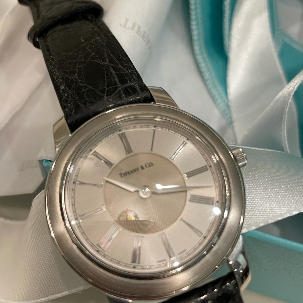 Tiffany & Co. Atlas Men’s Stainless Steel Watch - Picture 3 of 14
